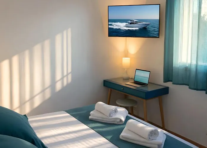 Giovanna A Saint-raphael Avec Piscine Chauffee *