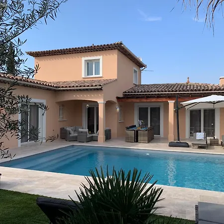 Giovanna A Saint-raphael Avec Piscine Chauffee Saint-Raphael (Var)